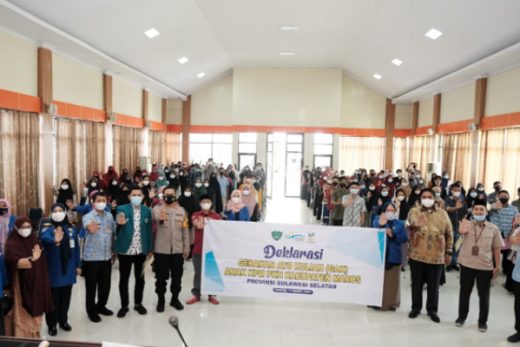Bupati Maros Deklarasi Gerakan Ayo Kuliah dan Stop Perkawinan Anak