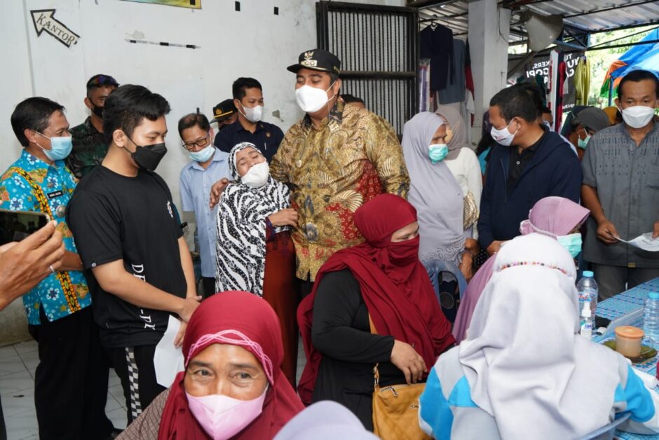 Pemkab Maros Target 3.000 Warga Terima Vaksin Tiap Hari