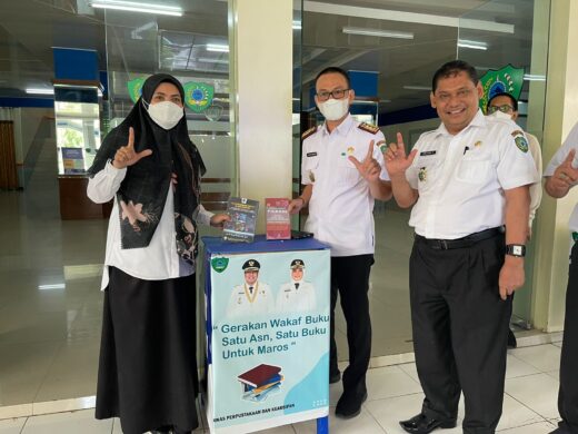 Pemkab Maros Gelar Gerakan Wakaf Buku