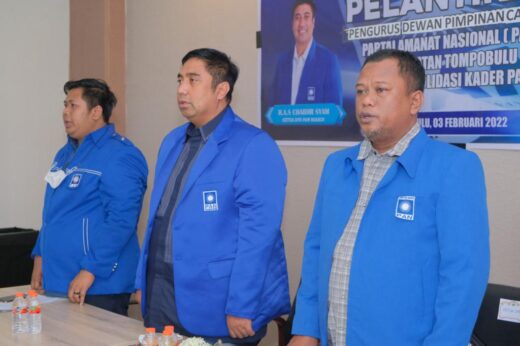Roadshow 14 Kecamatan, Chaidir Syam Lantik Ketua DPC PAN