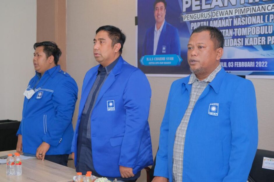 Roadshow 14 Kecamatan, Chaidir Syam Lantik Ketua DPC PAN