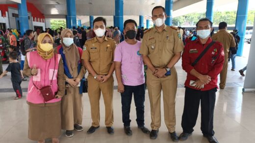 Kolaborasi Organisasi Profesi Kesehatan Maros Gelar Vaksinasi Massal Berhadiah Minyak Goreng