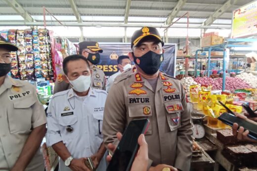 Polres Maros Bersama Koperindag Maros Tinjau Pemantauan Ketersediaan Minyak Goreng