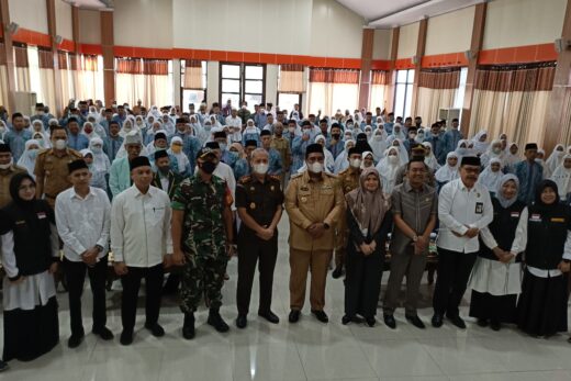 Bupati Maros Melepas Secara Resmmi 142 CJH Asal Maros