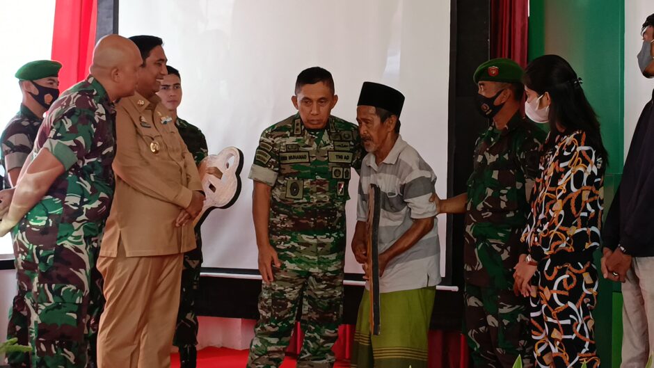 Dandim 1422 Bersama Bupati Maros Sambut Kunjungan Kerja Pangdam XIV Hsn di Maros