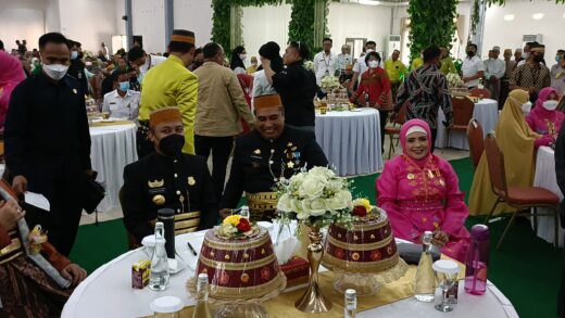 Dorong Kedaulatan Ekonomi dari Desa, Gubernur Andi Sudirman Revitalisasi Kawasan Rammang-Rammang di Maros