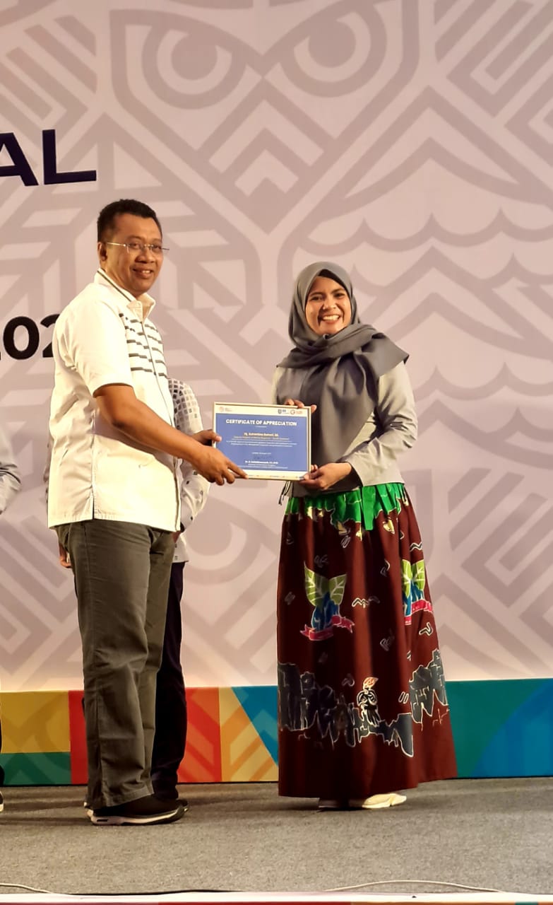 Wabup Maros Diganjar Penghargaan dalam Pengembangan Geopark Indonesia