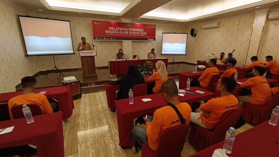 Tingkatkan Mutu SDM,Dispapora Maros Gelar Pelatihan Pemandu Wisata