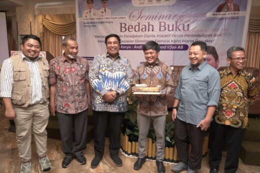 Bupati Maros Apresiasi Peluncuran Buku Pertama Anggota DPRD Sulsel Muhammad Irfan AB