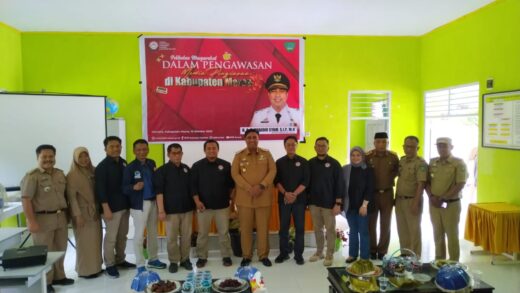 KPID Sulsel Kukuhkan Bupati Maros Sebagai Ketua Forum Masyarakat Peduli Penyiaran Sehat