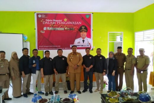 KPID Sulsel Kukuhkan Bupati Maros Sebagai Ketua Forum Masyarakat Peduli Penyiaran Sehat