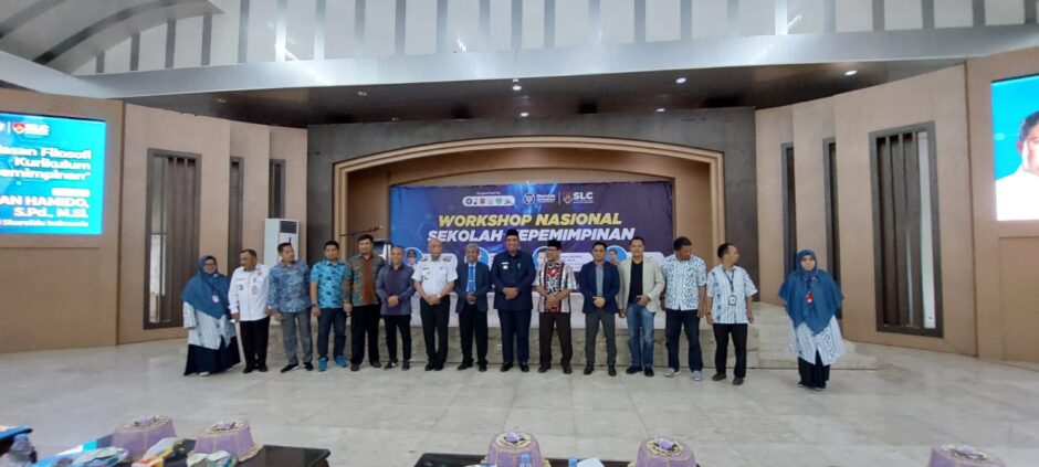 Chaidir Syam membuka kegiatan Workshop Nasional Sekolah Kepemimpinan