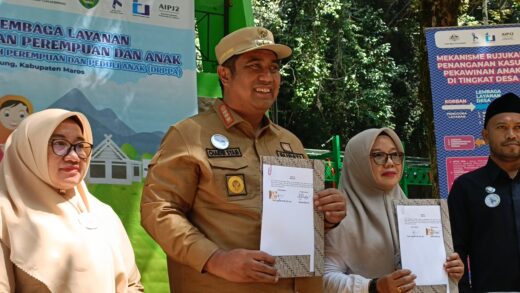 Pemkab Maros Launching Lembaga Layanan Perlindungan Perempuan dan Anak
