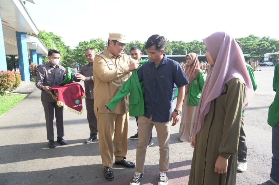 Bupati Maros Lepas 27 Mahasiswa Untuk Mengikuti Turnamen Forsa