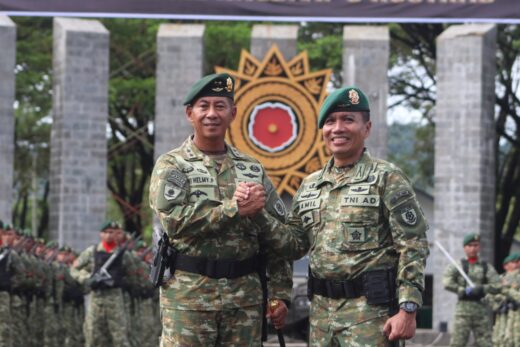 Pangdivif 3 Kostrad Pimpin Penyerahan Jabatan Danbrigif Pr 3/Tbs Dan Asintel Kasdivif 3 Kostrad