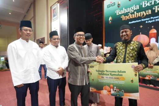 Sambut Bulan Ramadan, Semen Tonasa Salurkan Bantuan 800 Juta