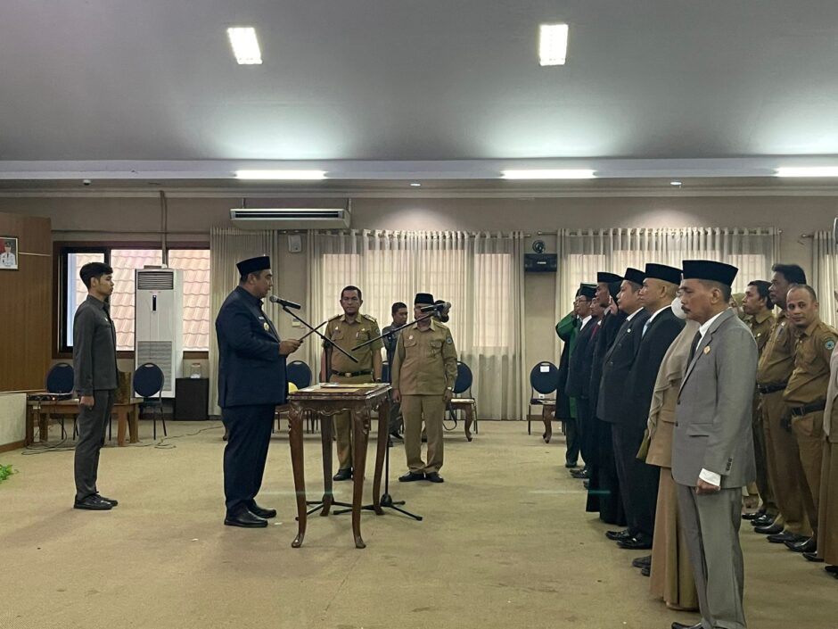 Bupati Maros Lantik 18 Pejabat Eselon III Dan IV