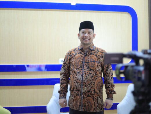 Menkes Lantik Dokter Anas Ahmad Dirut RSUP dr. Ben Mboi