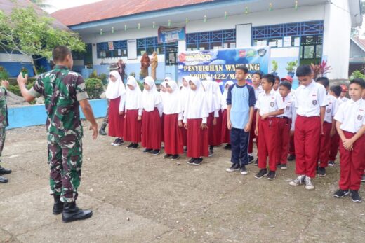 Satgas TMMD Berikan Wasbang Kepada Siswa SD 23 Latebbu