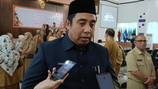 Banyak Alat Peraga Kampanye Melanggar, Bupati Maros Intruksikan Bawahannya Turunkan Paksa