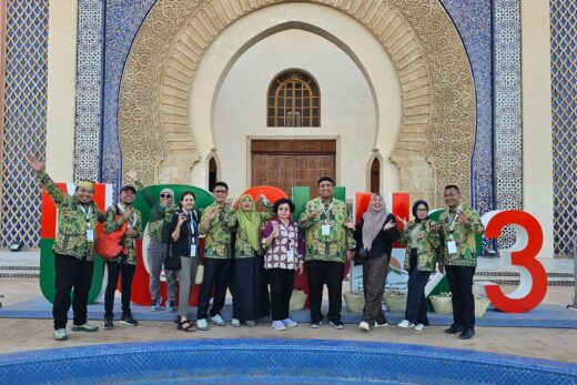 Pemkab Maros Resmi Terima Sertifikat UNESCO Global Geopark Langsung Dari Maroko