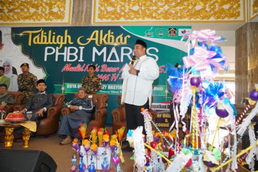 Buya Arrazy Hasyim Isi Ceramah Pada Peringatan Maulid Akbar di Kabupaten Maros