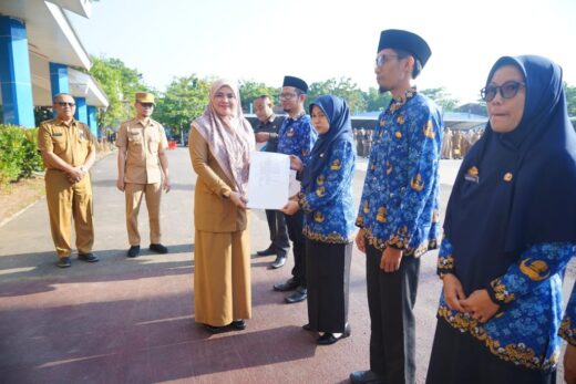 17 PPPK Tahun 2022 di Maros Resmi Terima SK