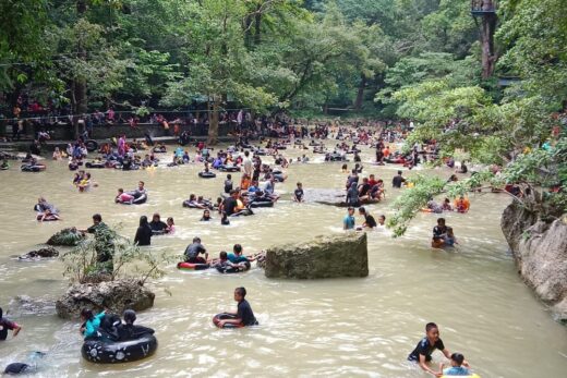 6.000 Pengunjung Padati Wisata Alam Air Terjun Bantimurung