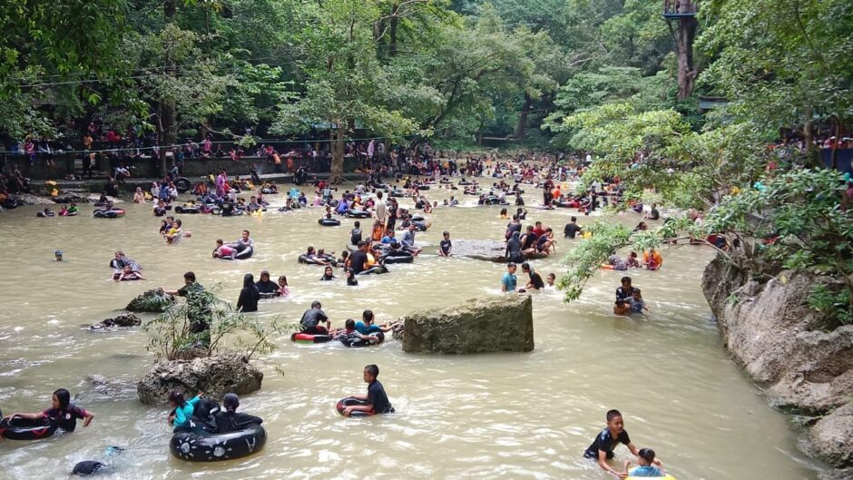 6.000 Pengunjung Padati Wisata Alam Air Terjun Bantimurung