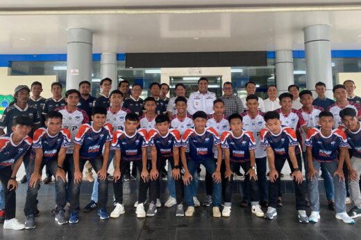 Chaidir Syam Lepas Skuad Persim Maros Menuju Kompetisi Liga 3 Indonesia