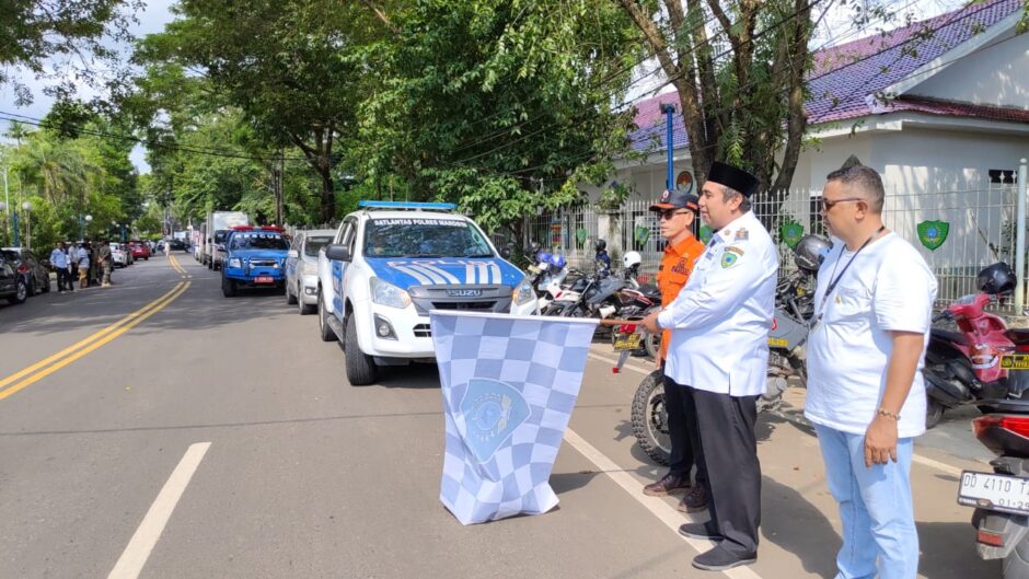 Pemkab Maros Salurkan 20 Ton Bantuan Logistik ke Luwu