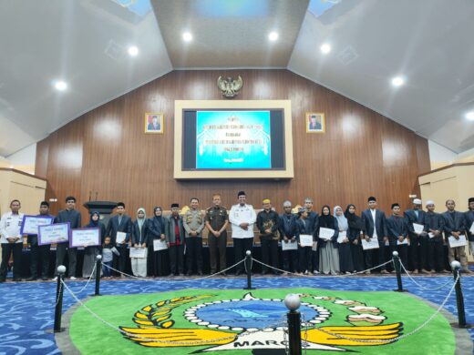 Bupati Maros Berikan Hadiah Umroh dan Uang Tunai kepada Pemenang MTQ Tingkat Provinsi