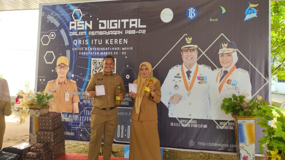 Bapenda Maros Beri Minyak Goreng Gratis ke Pembayar PBB