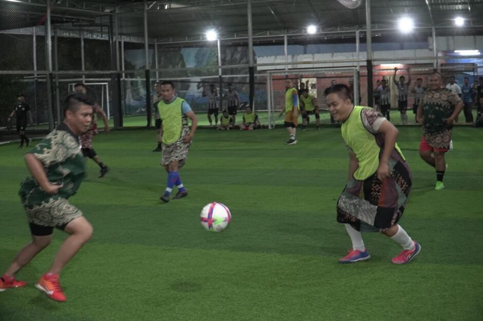 Pertandingan Eksebisi, Forkopimda Menang 3-0 Melawan Kepala OPD