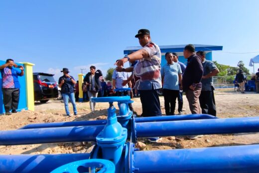 Atasi Krisis Air Bersih, Bupati Maros Resmikan Rumah Boster Untuk Warga Pesisir