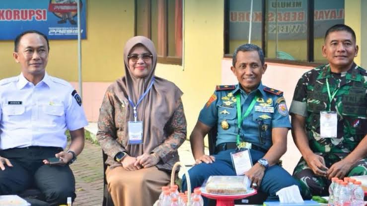 Plt Bupati Maros Dampingi Wapres Gibran Saat Kunker ke Maros