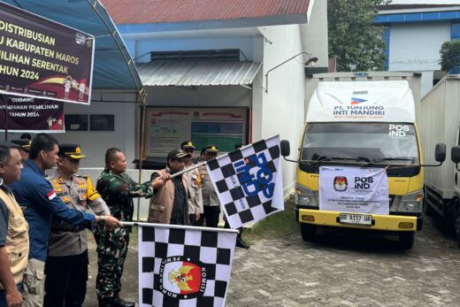 Kapolsek Camba Iptu Amran Pimpin Distribusi Logistik Pemilu ke Wilayah Camba