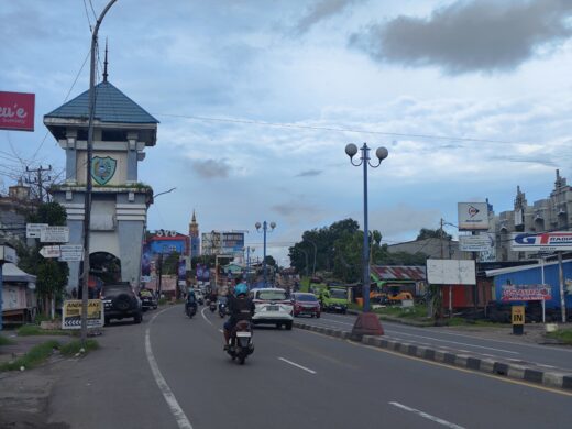 Pemkab Maros Perbaiki Lampu Jalan Poros Trans Sulawesi, Rampung Pekan Depan