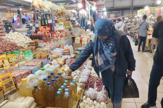 Pedagang dan Pembeli Keluhkan Minyak Kita Kurang Takaran, Dinas Terkait Diminta Bertindak