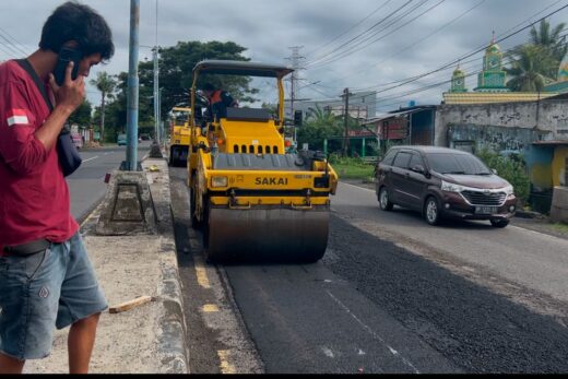 Jelang Lebaran, Pemkab Maros Perbaiki Jalan dan Siapkan Jalur Alternatif 