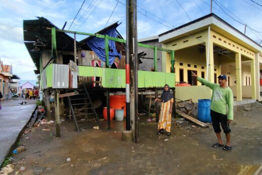 Tinggal di Rumah Reyot, Pasutri di Maros Harap Uluran Tangan: Bupati Chaidir Syam Siap Tindak Lanjut