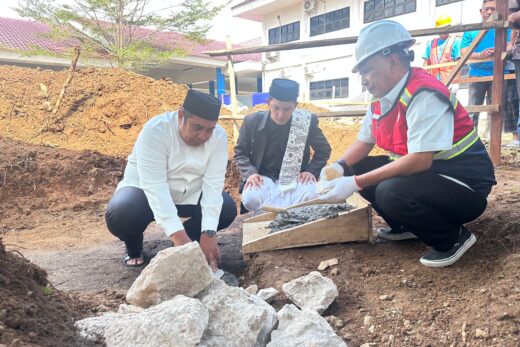Peletakan Batu Pertama Masjid Pemkab Maros