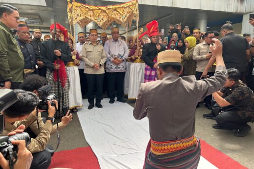 Peduli Terhadap Warisan Budaya Fadli Zon Apresiasi Pemkab Maros