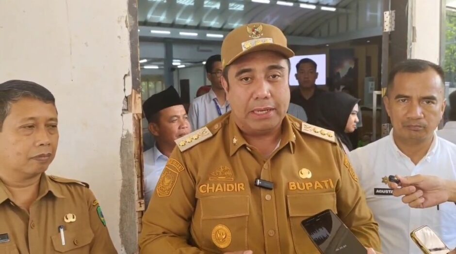Chaidir Syam Kukuhkan Pengurus Koperasi Merah Putih di Maros