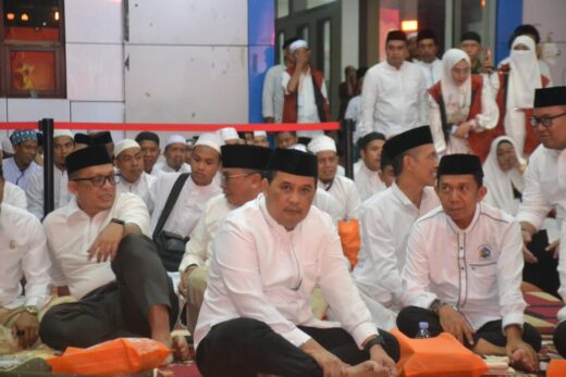 5.000 Jemaah Ramaikan Maros Berzikir