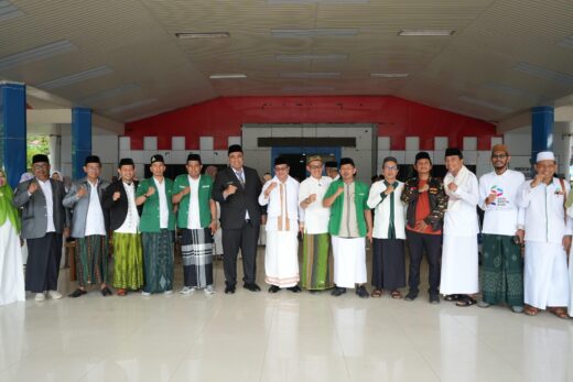 Ratusan Santri di Maros Ikut Apel Hari Santri, Chaidir Syam Ajak Kuasai Teknologi dan Ilmu