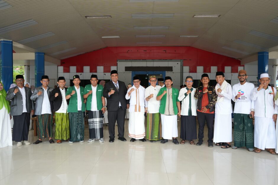 Ratusan Santri di Maros Ikut Apel Hari Santri, Chaidir Syam Ajak Kuasai Teknologi dan Ilmu