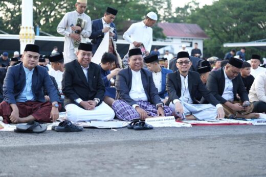 Salat Id di Pallantikang, Wabup Maros Sampaikan Capaian Daerah Masuk 35 Besar Terbaik