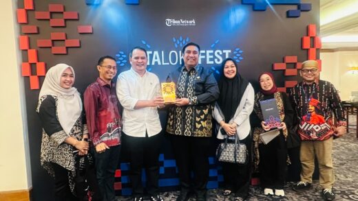 Inovasi Sipakatau Dongkrak Temuan Kasus TB di Maros, Bupati Chaidir Syam Raih Penghargaan 